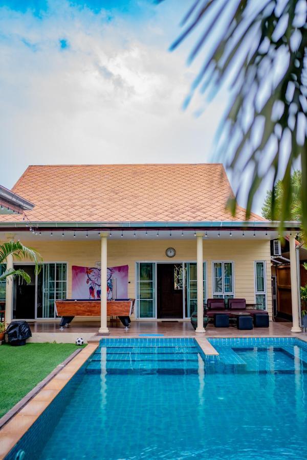 Mantra Pattaya Pool Villa With Jacuzzi In Pattaya-Pet-Friendly Pantai Jomtien Bagian luar foto